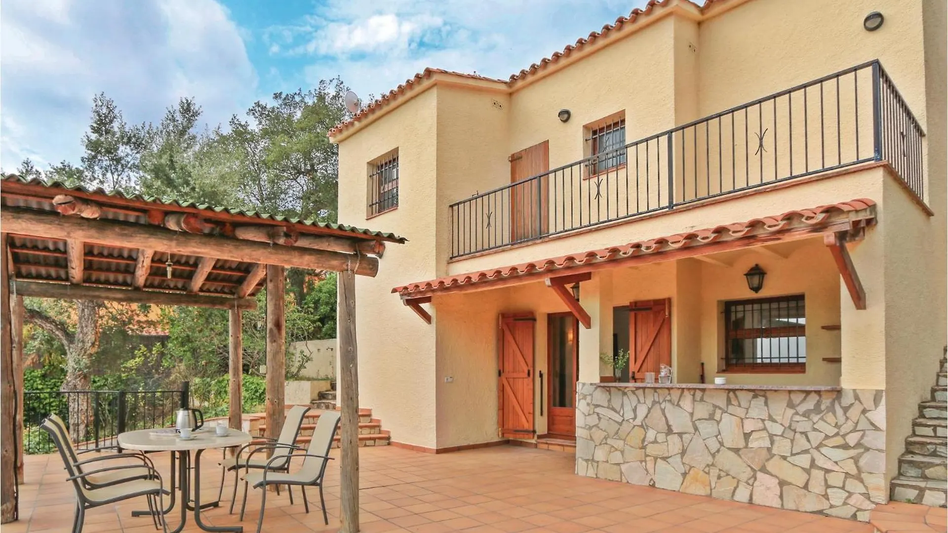 Holiday home 4 Bedroom Awesome Home In Calonge Calonge  Spain